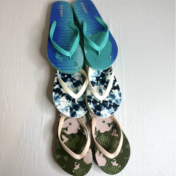 Old Navy Other - 3 OLD NAVY FLIP FLOPS GIRLS SIZE 12-13